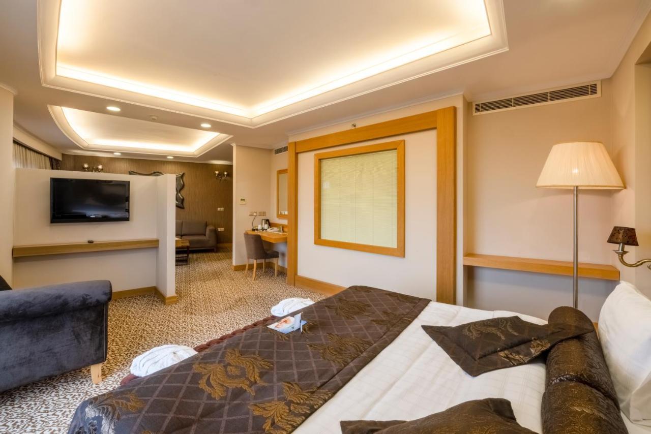 แกรนด์ ปาชา เลฟโกซา โฮเต็ล แอนด์ กาสิโน แอนด์ สปา Hotel นิโคเซีย ภายนอก รูปภาพ