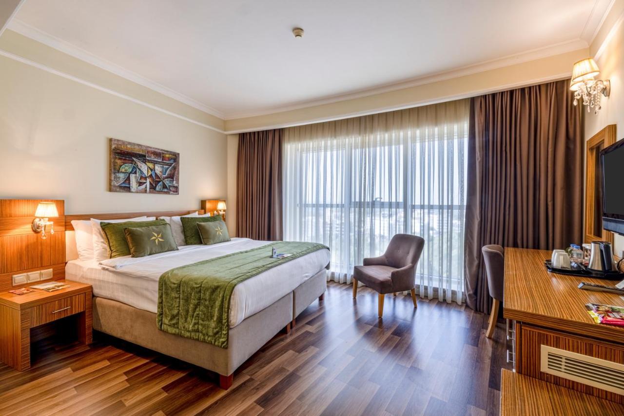 แกรนด์ ปาชา เลฟโกซา โฮเต็ล แอนด์ กาสิโน แอนด์ สปา Hotel นิโคเซีย ภายนอก รูปภาพ